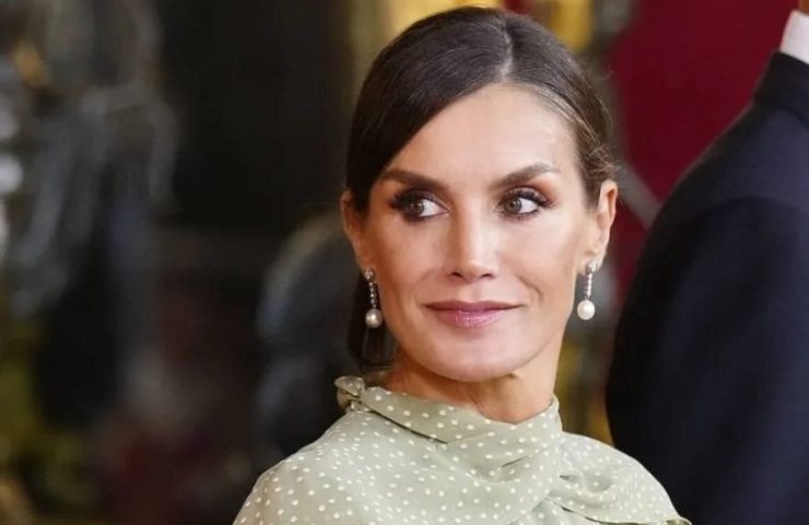 Letizia di Spagna irriconoscibile