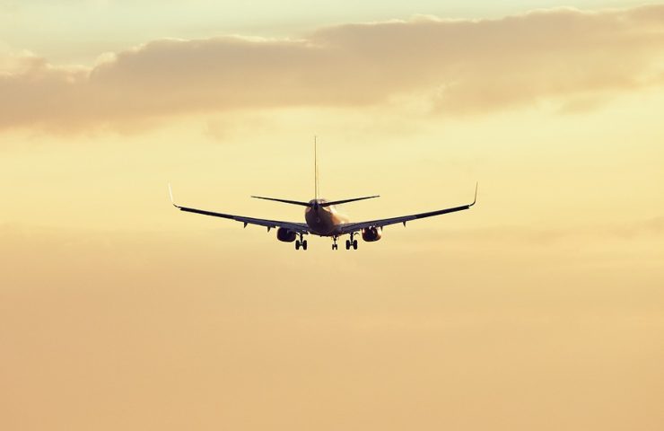 aereo caduta ruota boeing