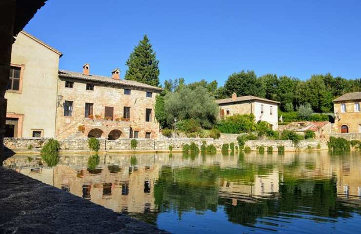 Bagno Vignoni terme