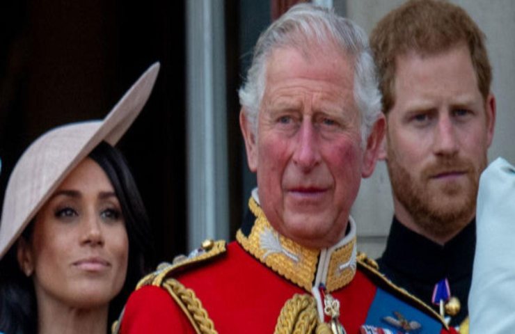 Meghan Harry e Carlo III foto 