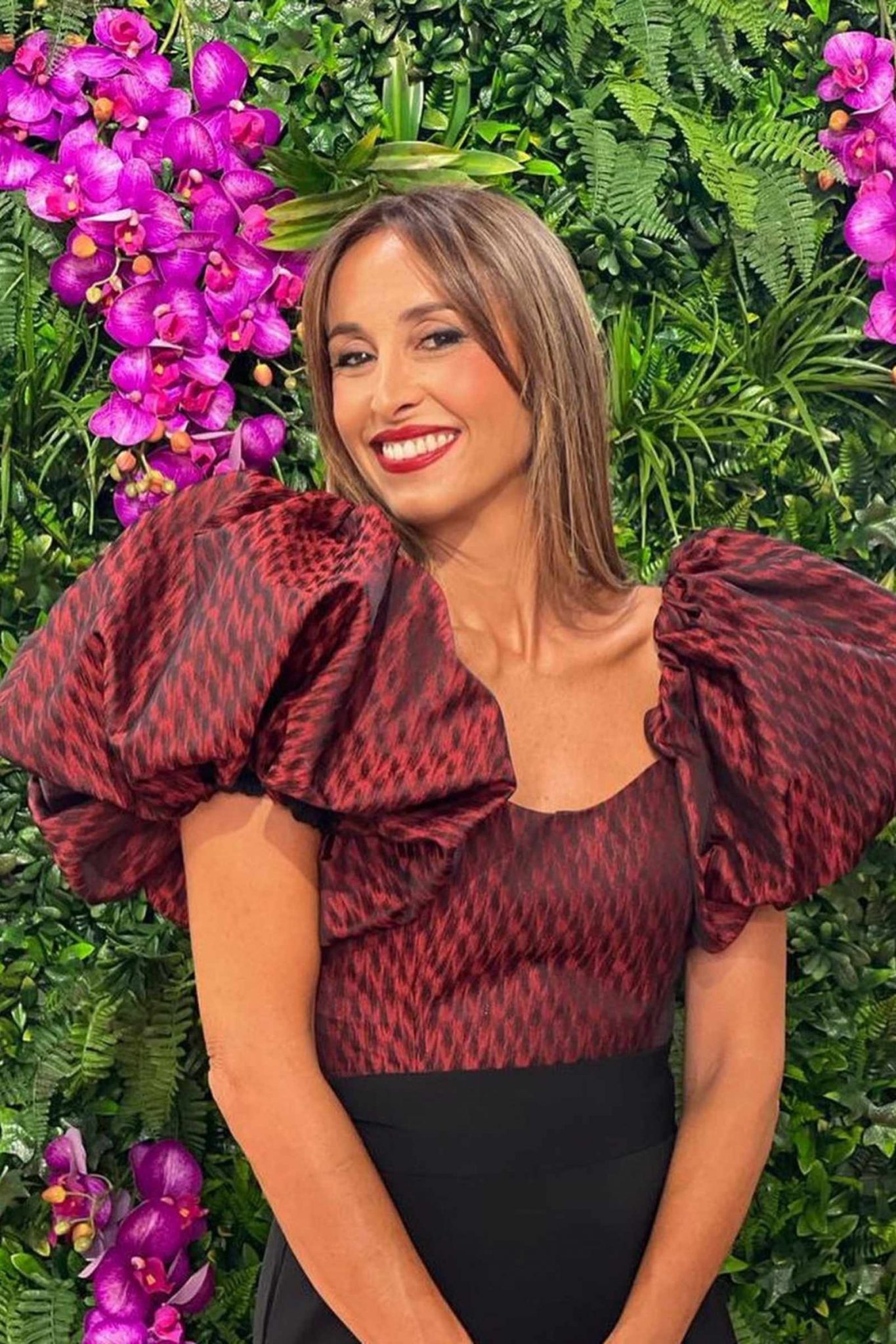 Benedetta Parodi: spacco vertiginoso e gambe da urlo 