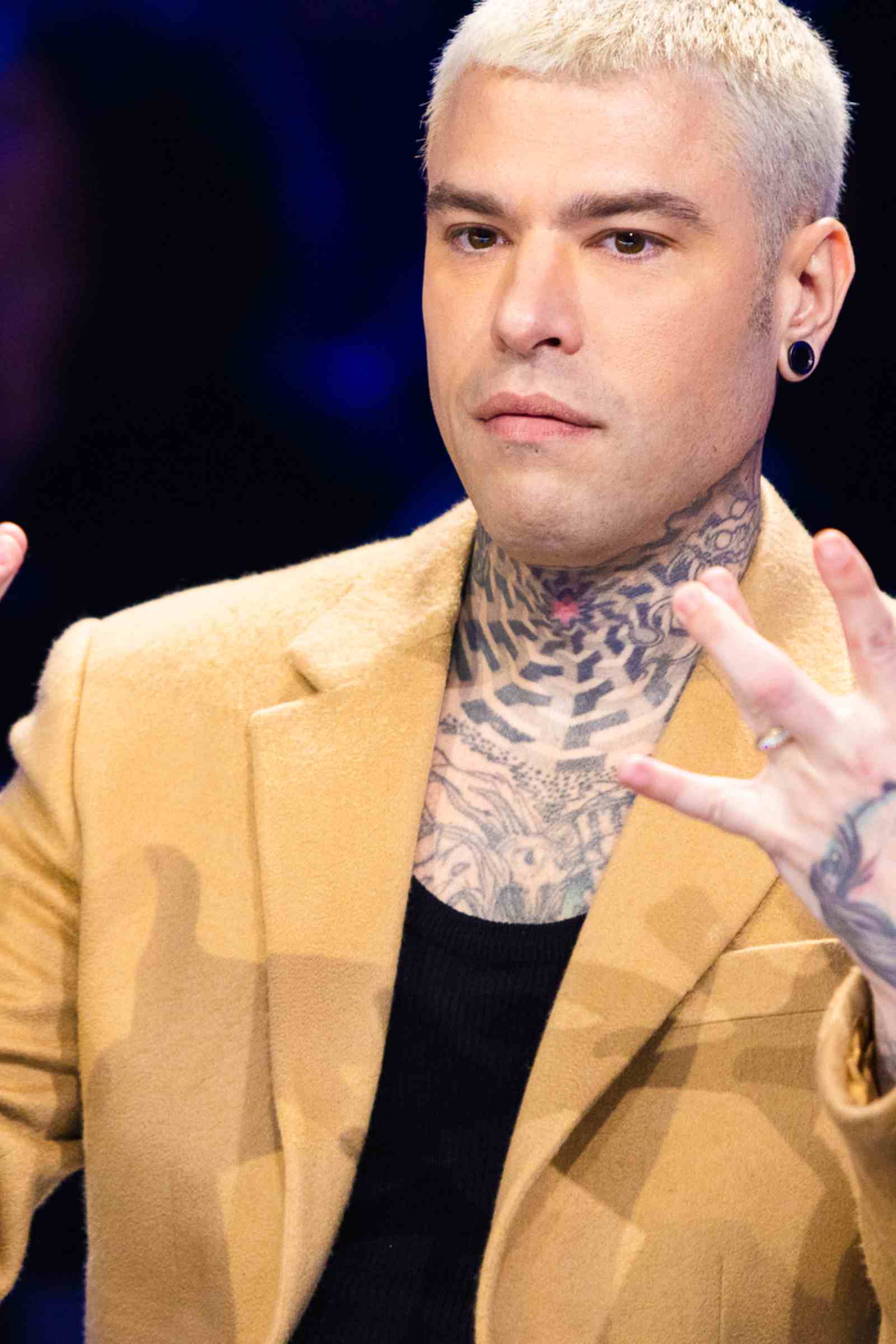 Fedez: perde le staffe