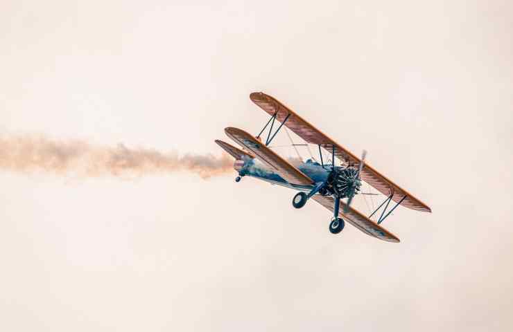 precipita aereo da turismo un morto