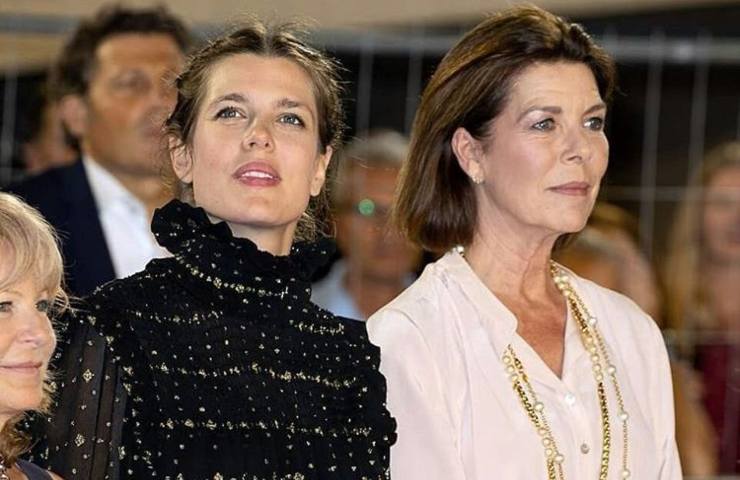 Charlotte Casiraghi e mamma Carolina di Monaco foto