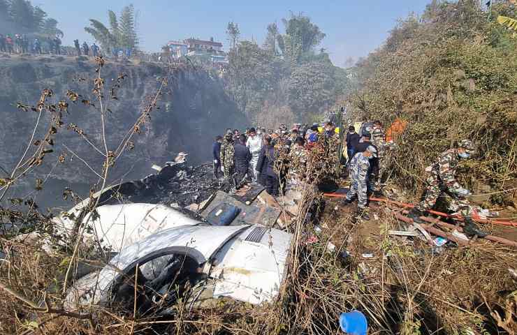 disastro aereo nepal 68 morti scatola nera