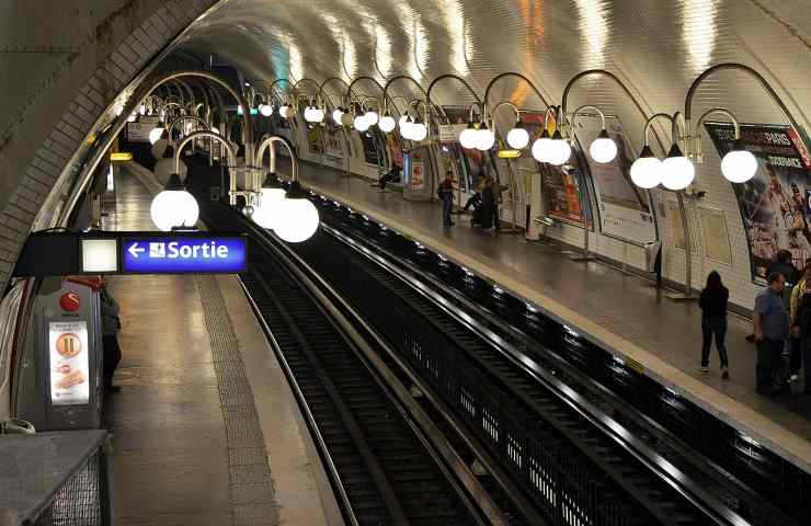 Violenta aggressione in stazione,