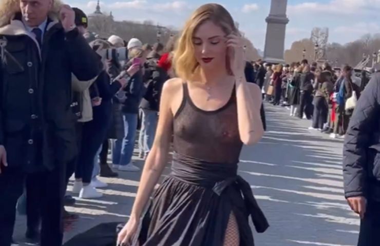 Chiara Ferragni sfilata Dior Parigi