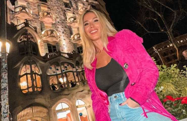 Diletta Leotta: scollatura mozzafiato