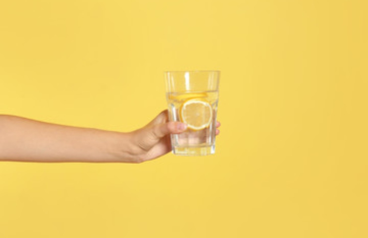 Acqua e limone benefici
